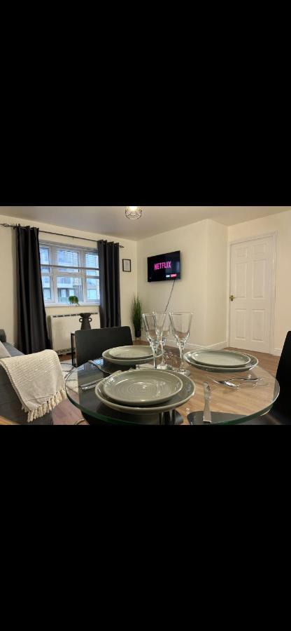 Leilighet Real Lush Properties-1 Bed Greenwich Apartment, London, Sleeps 6 London