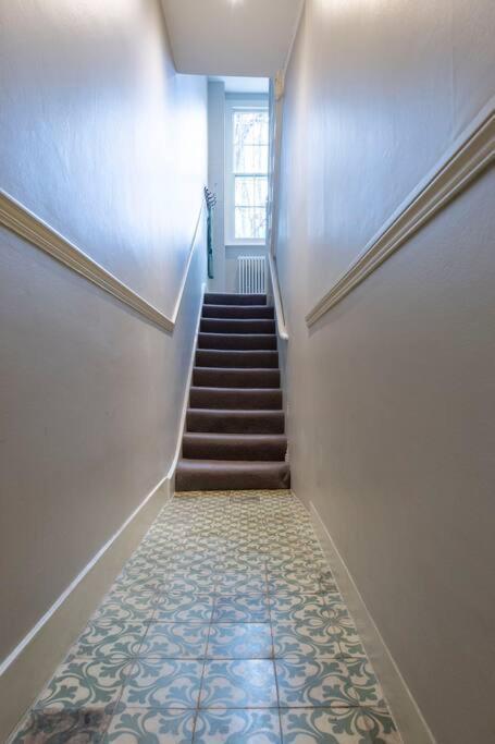 Appartement Chelsea Stunning Two Bedroom Townhouse With Airconditioning *
