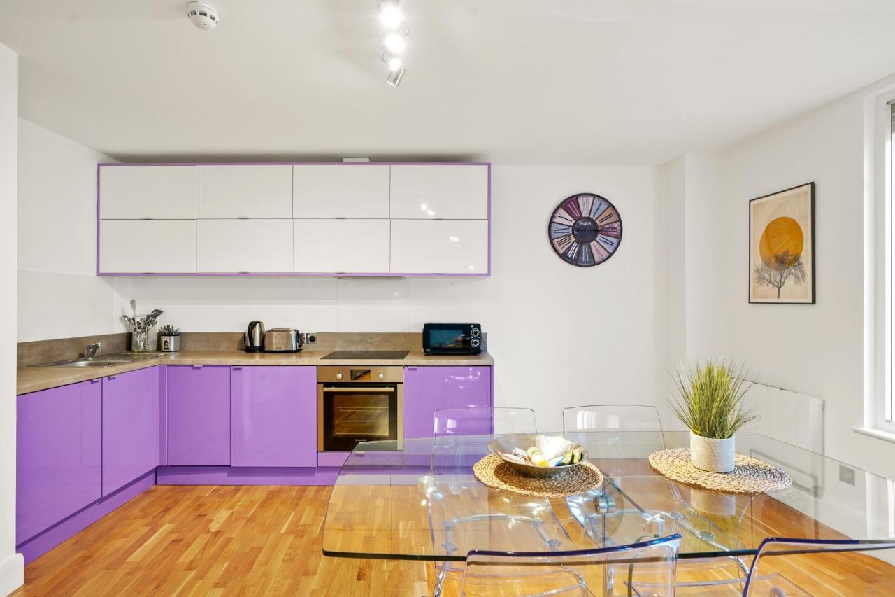 Mulberry Flat 5 - One Bedroom 3rd Floor London