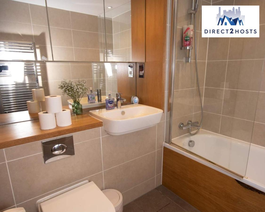 Apartment Stylish & Comfy One Bedroom By Direct2hosts In Great East Location! *