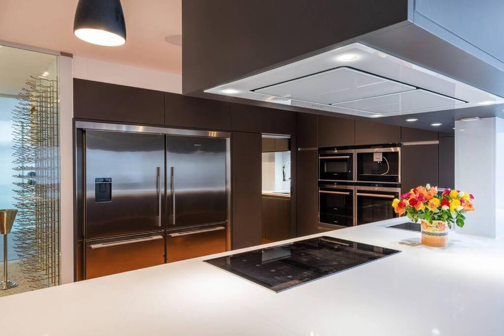 Ultra Luxury Penthouse, - Next To Chelsea *