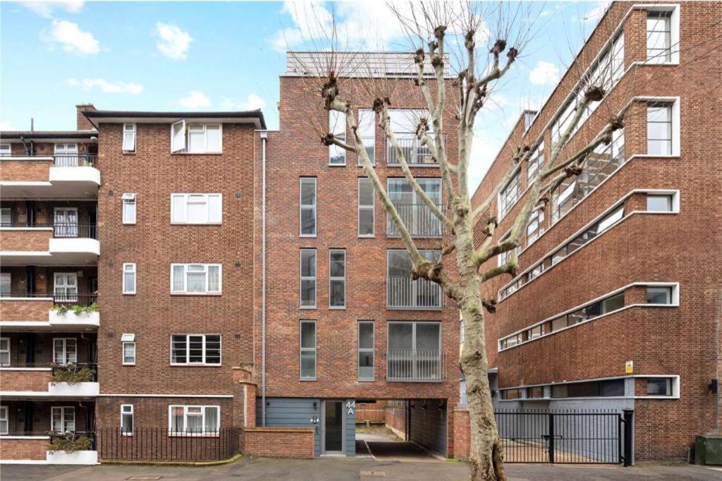 Flat 1 Bevenden Apartment *