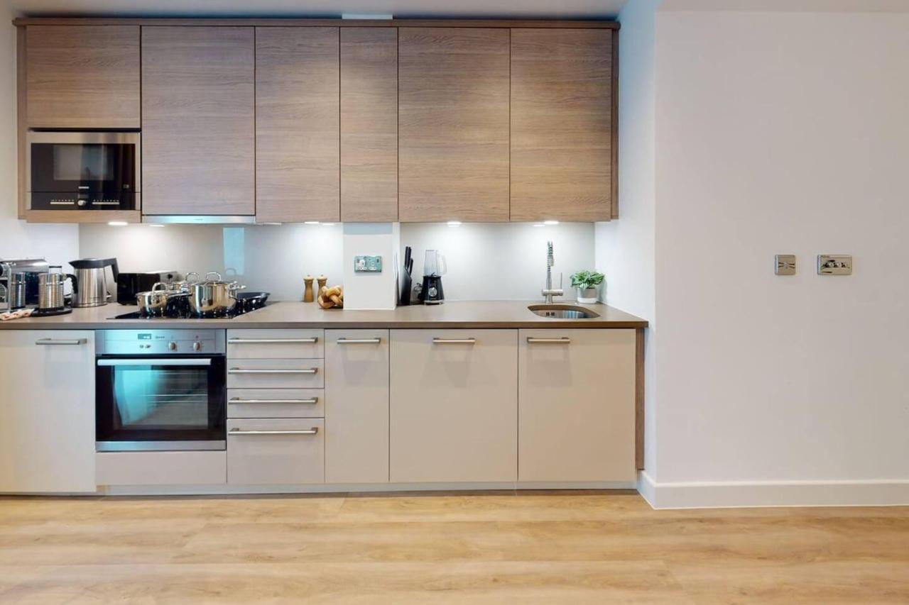 Charming 1-bed In * Londres