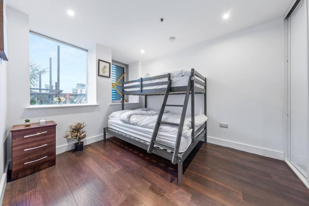 Sleep 7 20 Mins From Waterloo Bp8 Appartement