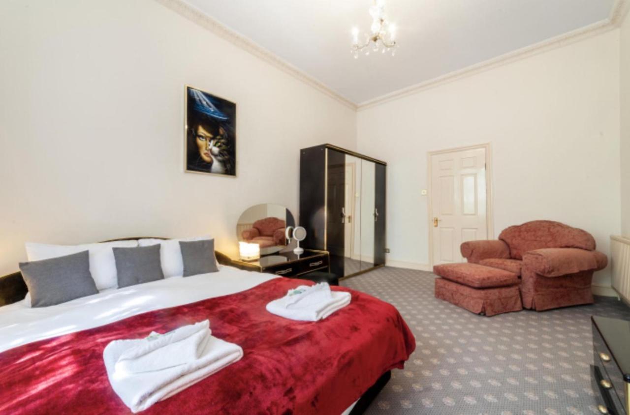 Apartment Large 3 Bed In Kensington Gardens