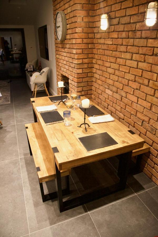 Apartment Stunning Nw2 Flat - Great Location! *