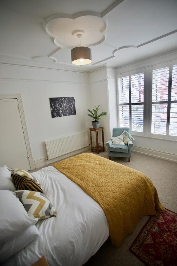 Stunning Nw2 Flat - Great Location! Apartment