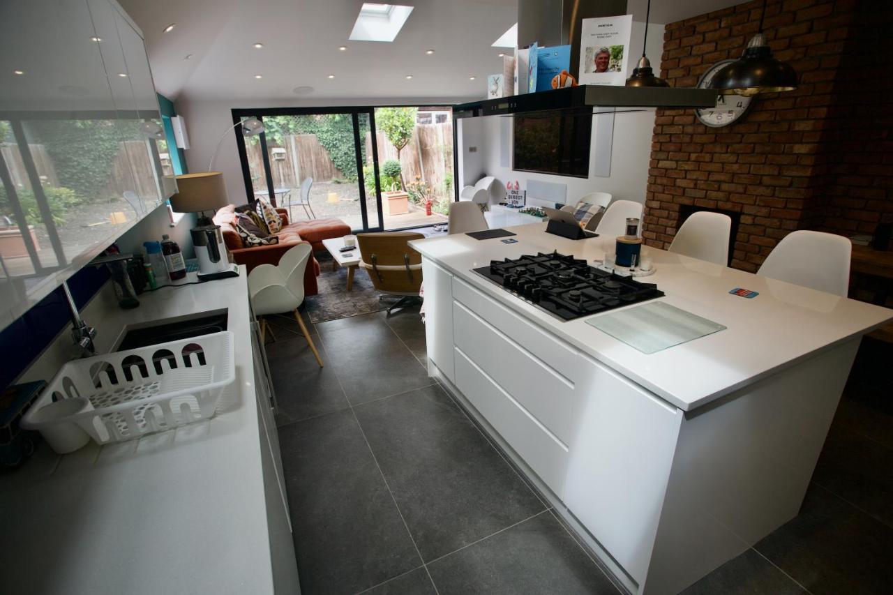 Stunning Nw2 Flat - Great Location! Appartamento *