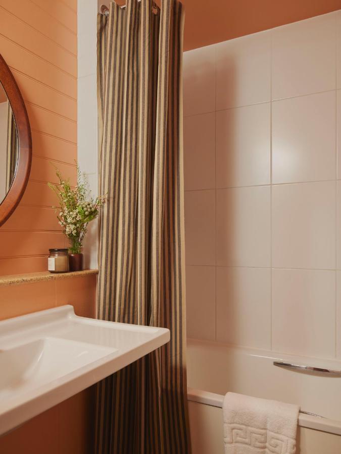 Ember Locke Kensington Hotel 4*