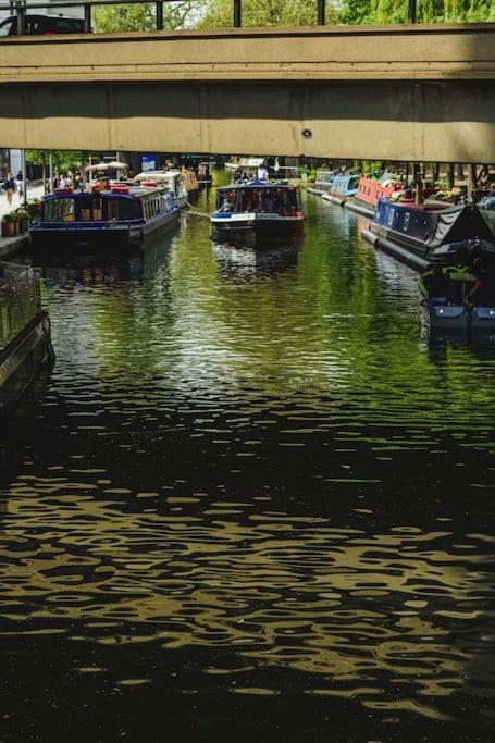 Little Venice, Paddington, Sunshine-home! London