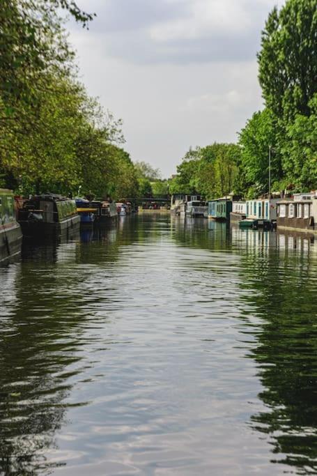 Little Venice, Paddington, Sunshine-home! *