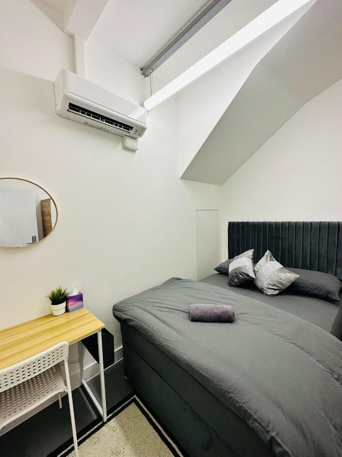 Marbel Aldgate Londen