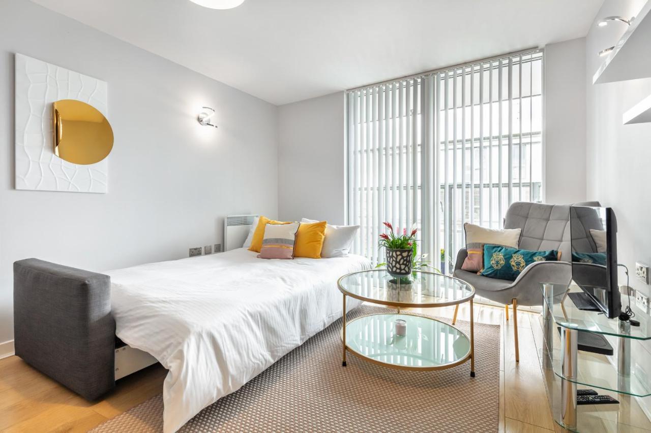 Lejlighed Stunning With Underground Parking! *
