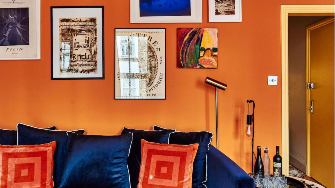 Stylish Portobello Road 2 Bedroom Easy Access London