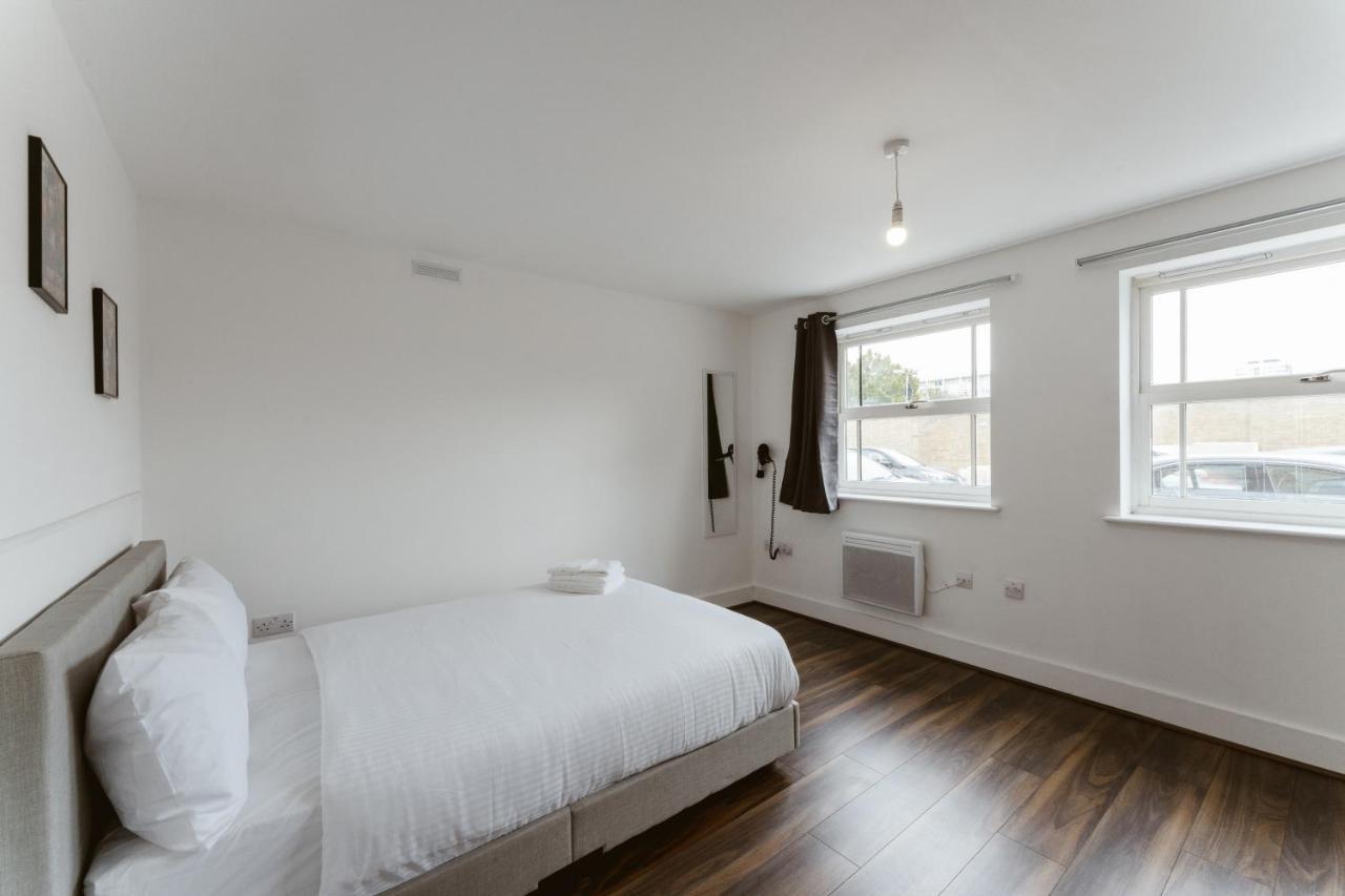 Limehouse Double - 3 Pensionat *
