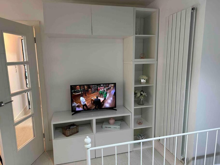 Chetwynd Paradise Apartment *