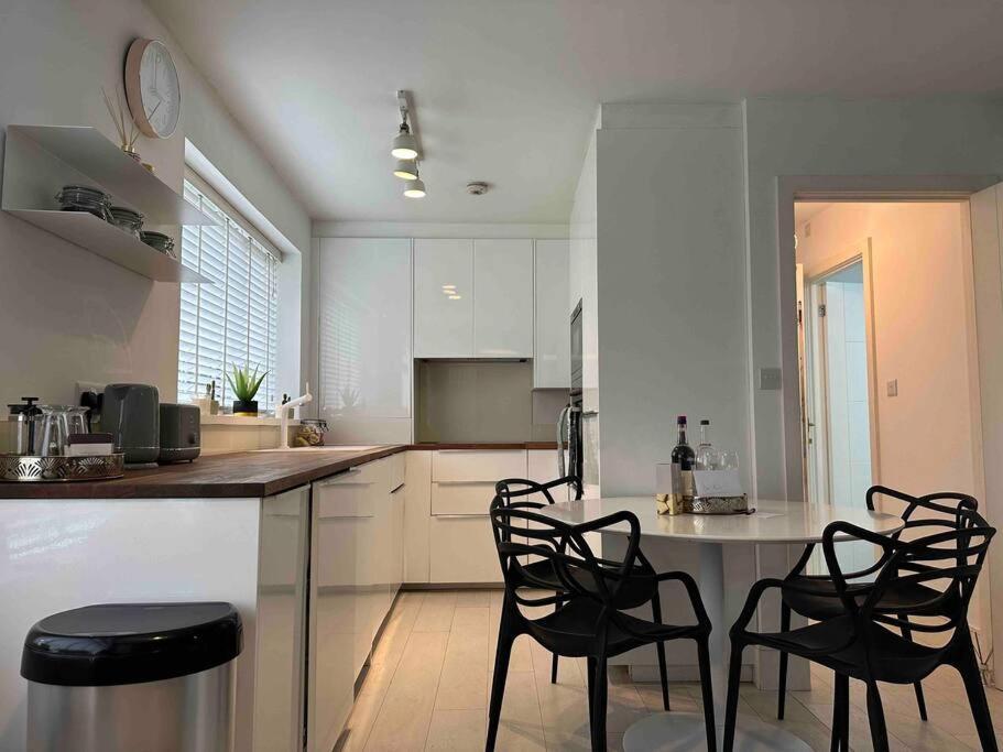 Chetwynd Paradise Apartment London