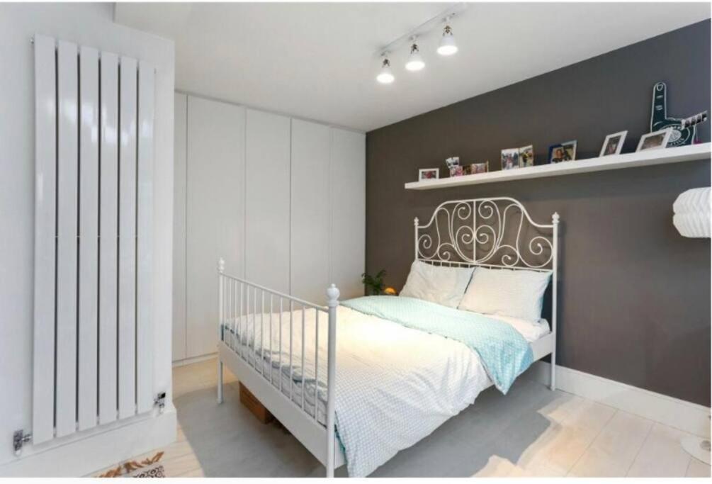 Chetwynd Paradise Apartment