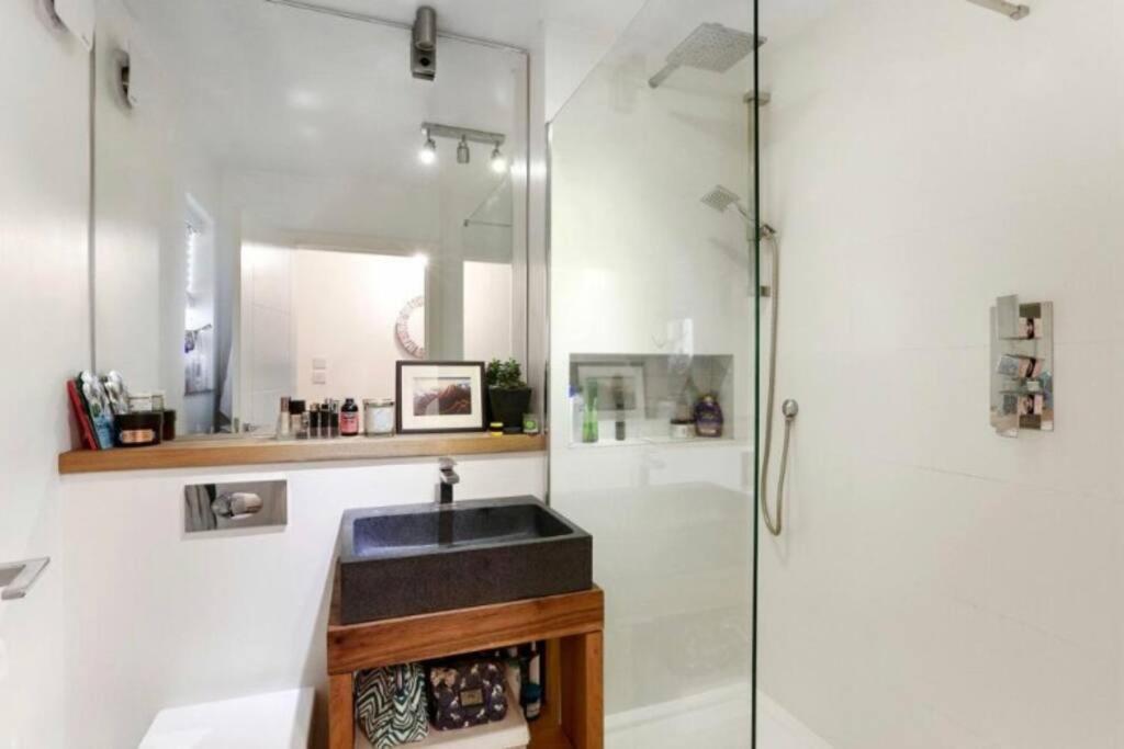 Chetwynd Paradise Apartment London
