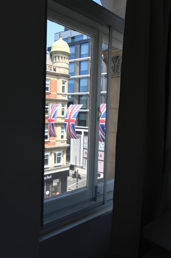 Apartment Oxford Street Luxurious 3 Bedroom