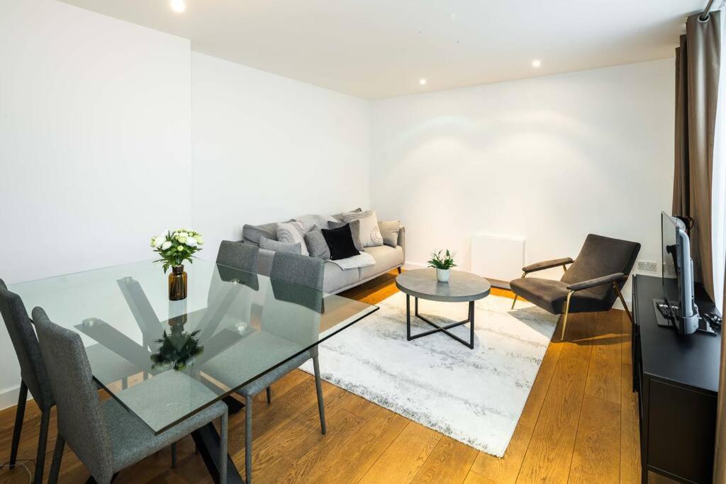 Apartment Chic And Spacious Flat Near Bond Street
