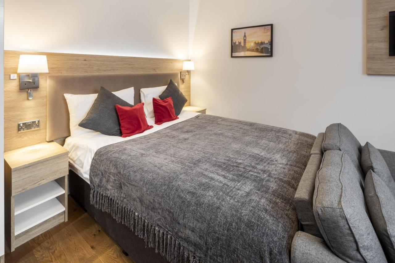 Notting Hill House *