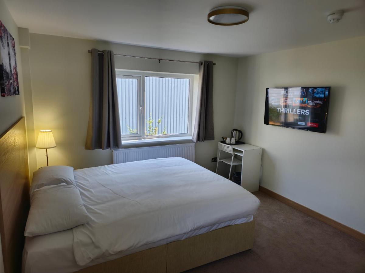 Hotell Homefield 2*