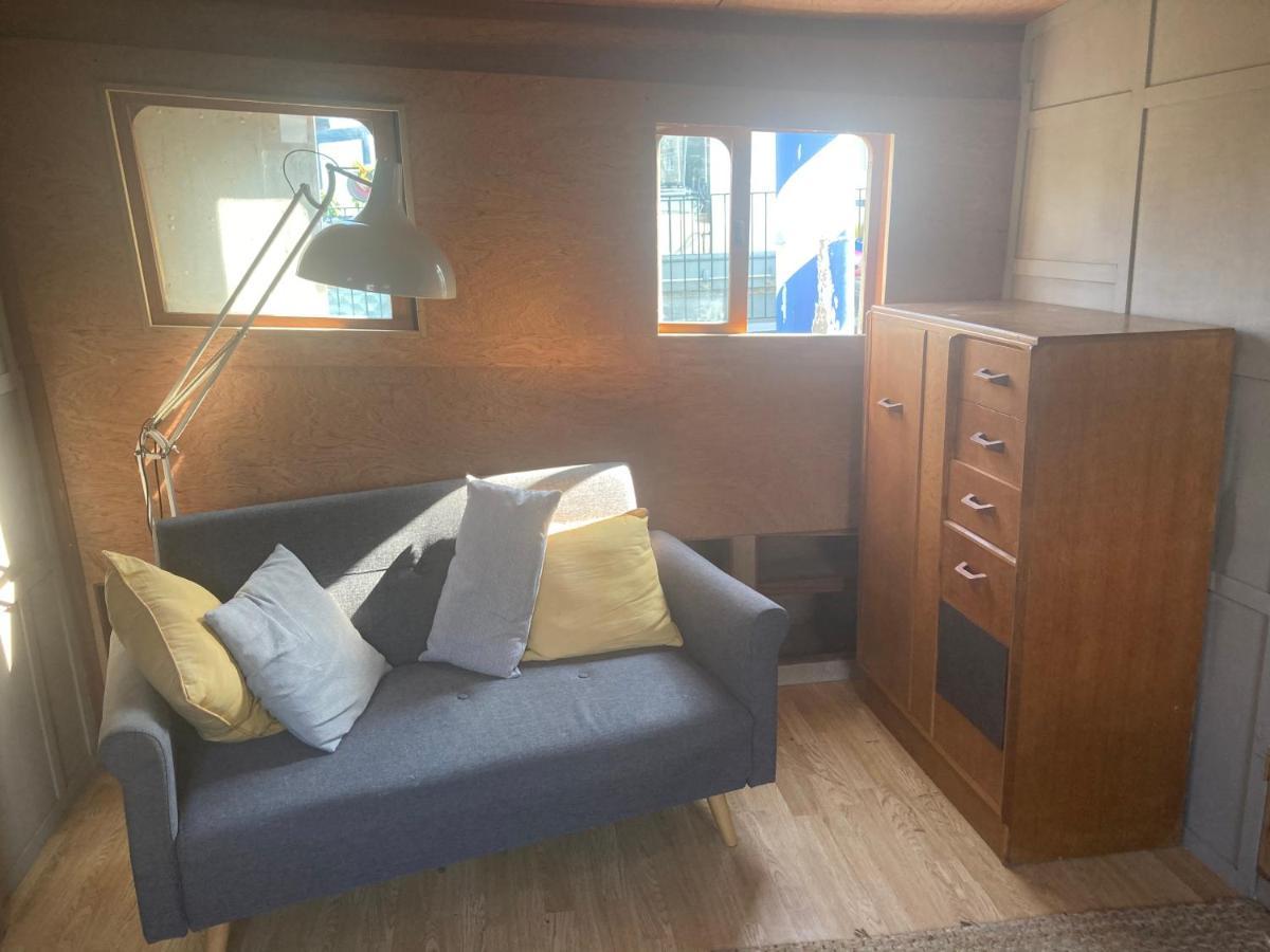 Ahoy Botel