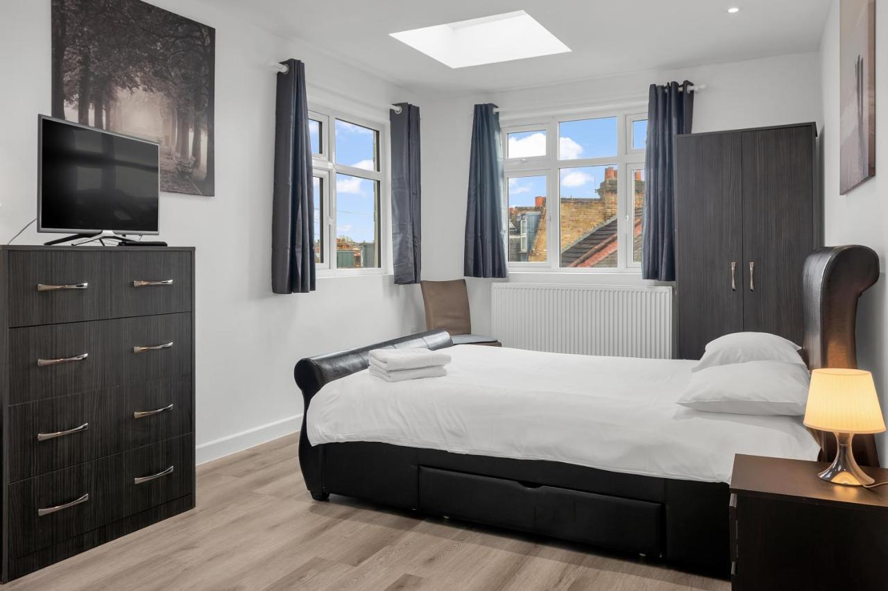 Modern In South West Wandsworth *