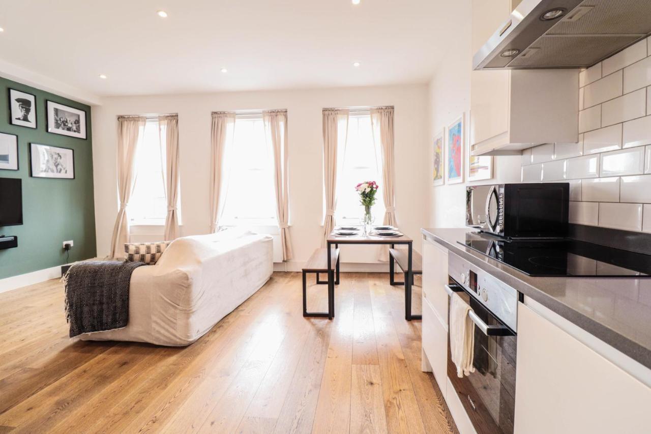 Modern & Spacious 1 Bedroom Clapham Junction Flat Londra