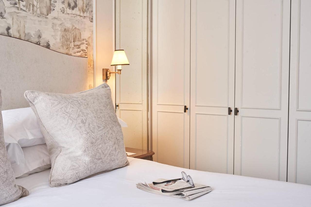 The Capital Hotel, & Townhouse 5*