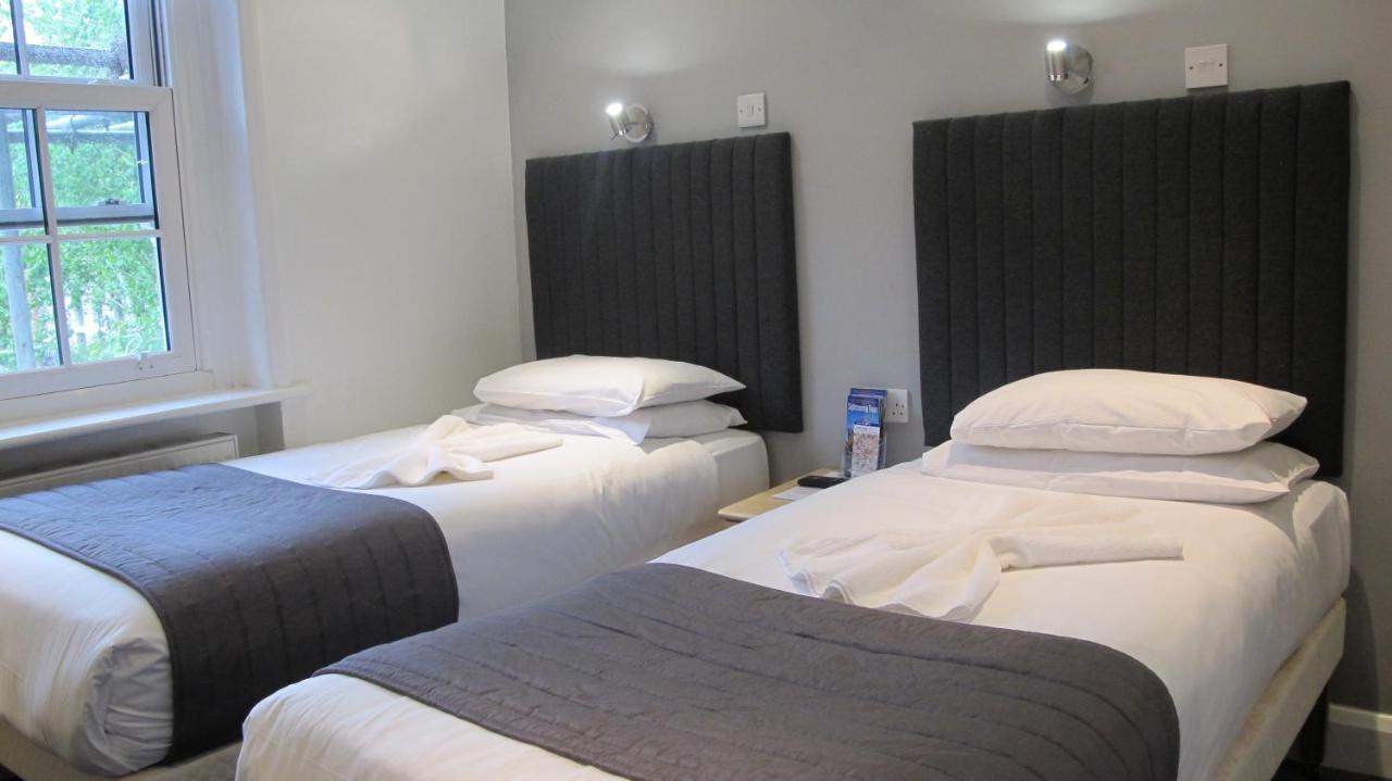 Alhambra Hotell