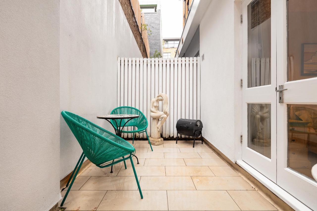 Calvin Street Converted Warehouse * London