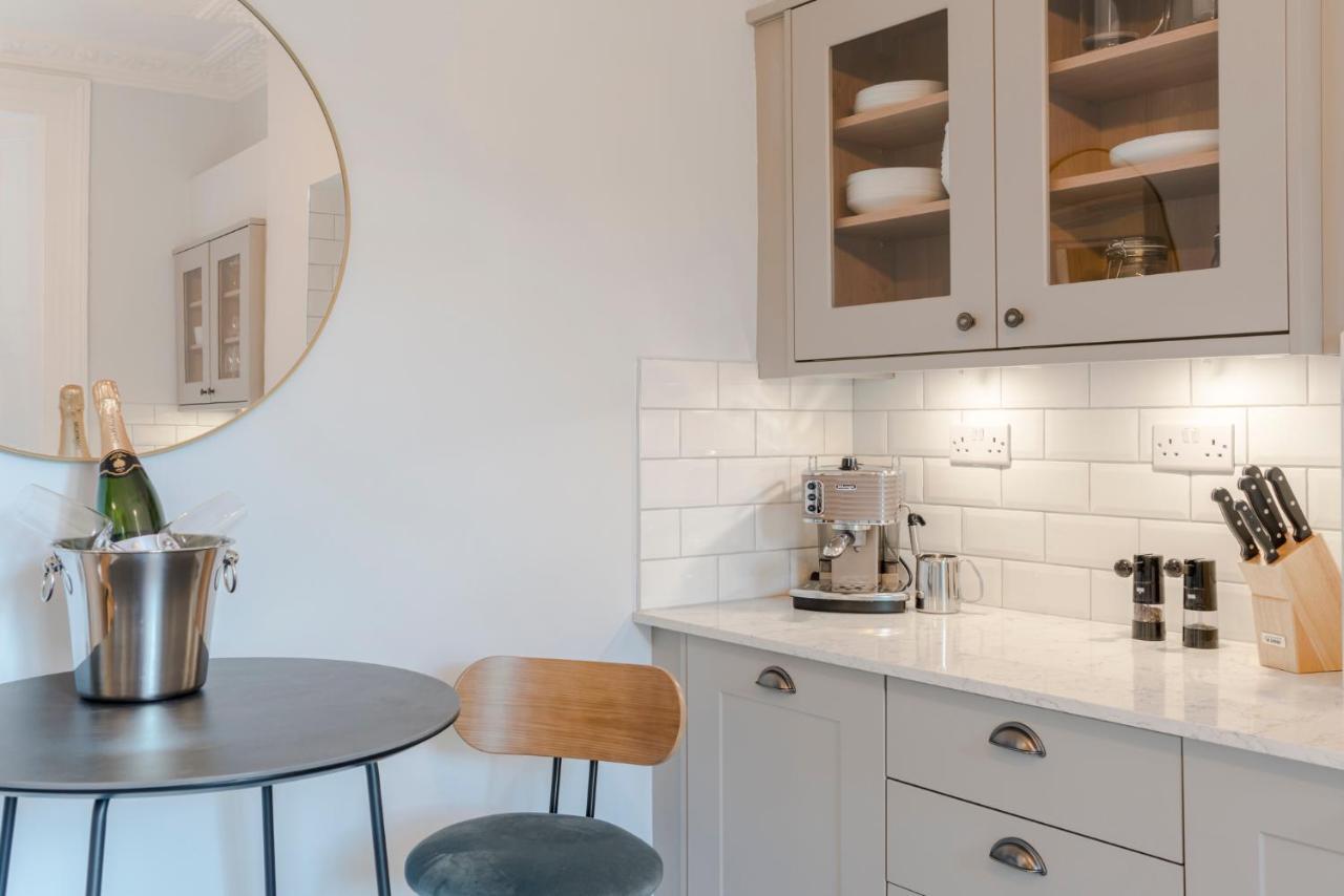 Lux And Spacious 4 Bedroom Camden Lägenhet London