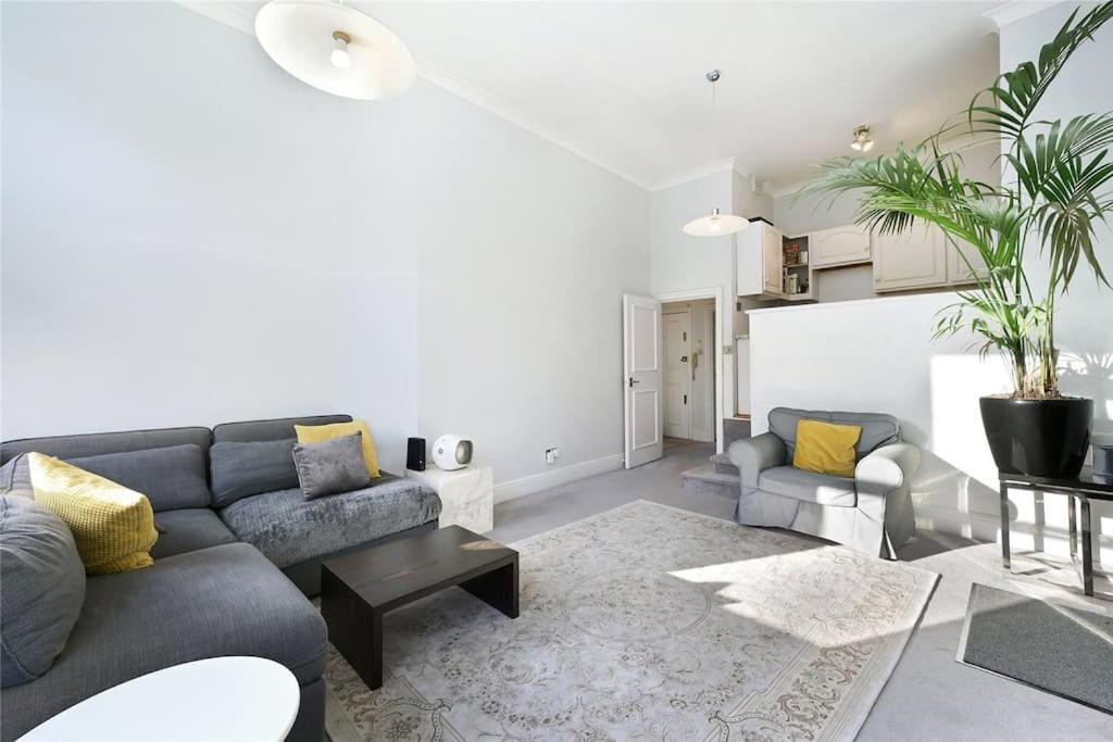 Lejlighed Luxury 2-bedroom In Prime South Kensington *