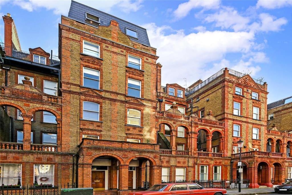 Lejlighed Luxury 2-bedroom In Prime South Kensington *