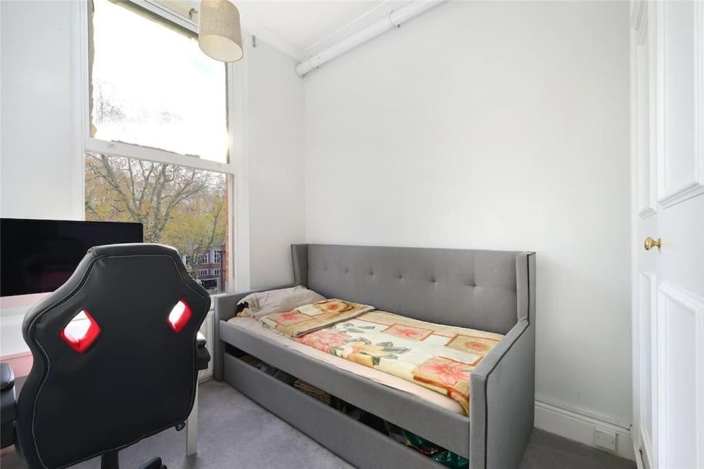 Lejlighed Luxury 2-bedroom In Prime South Kensington