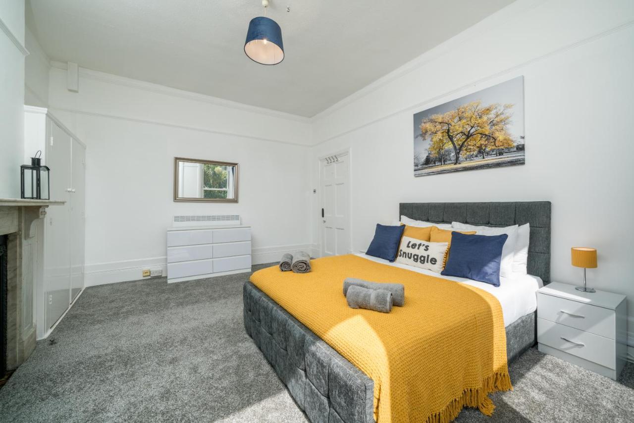 Spacious King Size 1bed Flat In Leafy Suburb Leilighet *