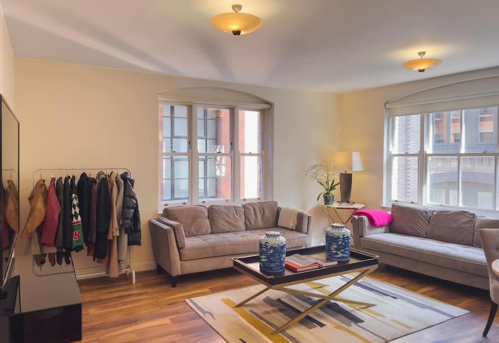 Covent Garden Haven - 2 Bedrooms. 2 Bathrooms