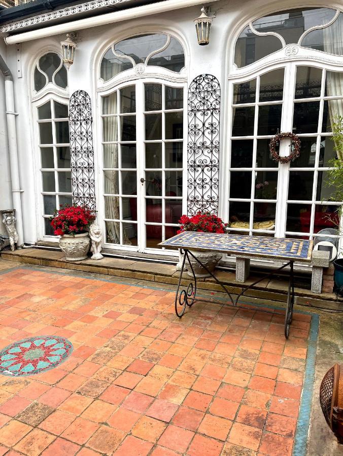 Golborne Road 3 Bedrooms Antique Rooftop Terrace Flat Appartement Londres