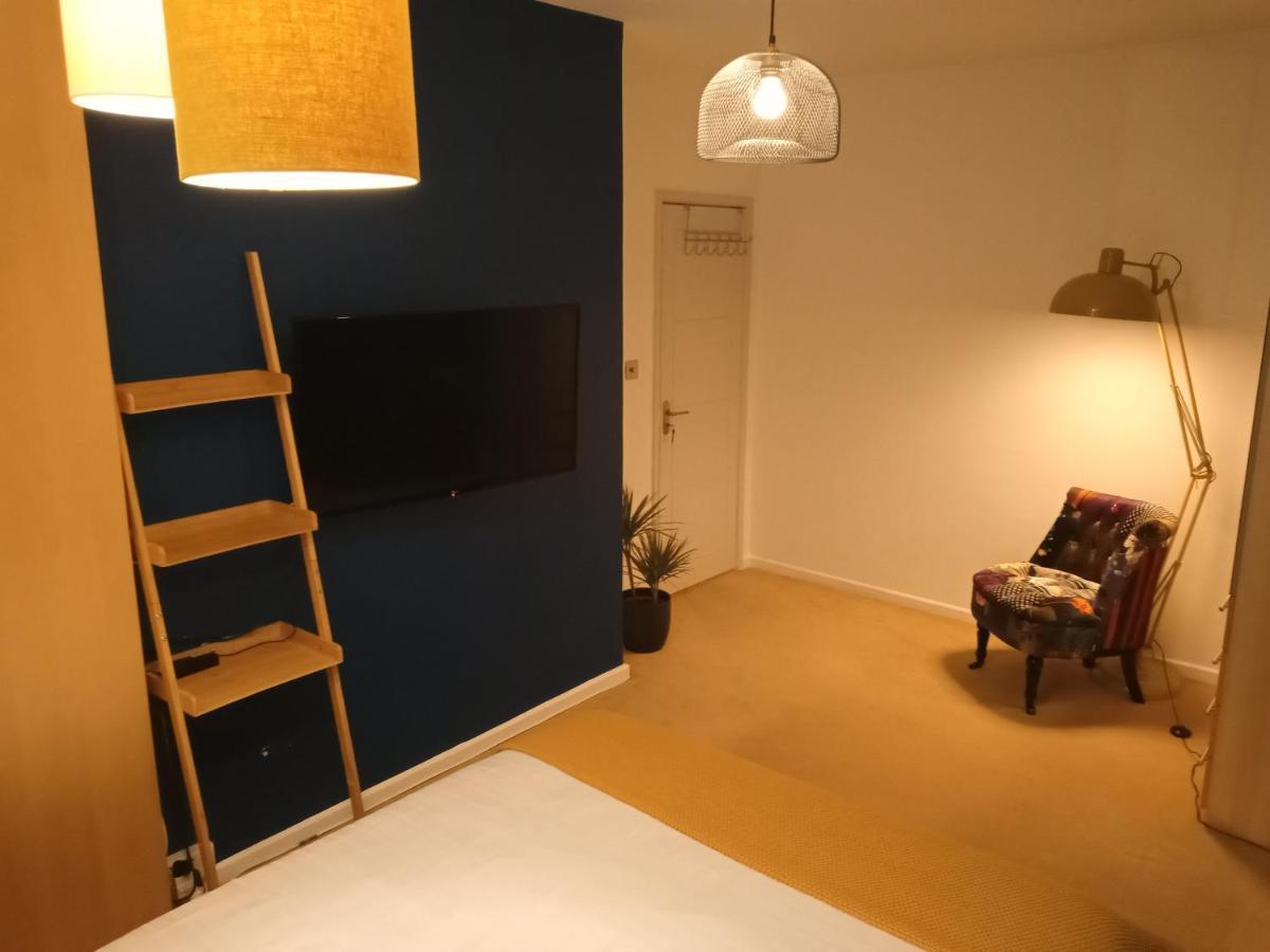 Apartment Stylish 1 Bedroom In