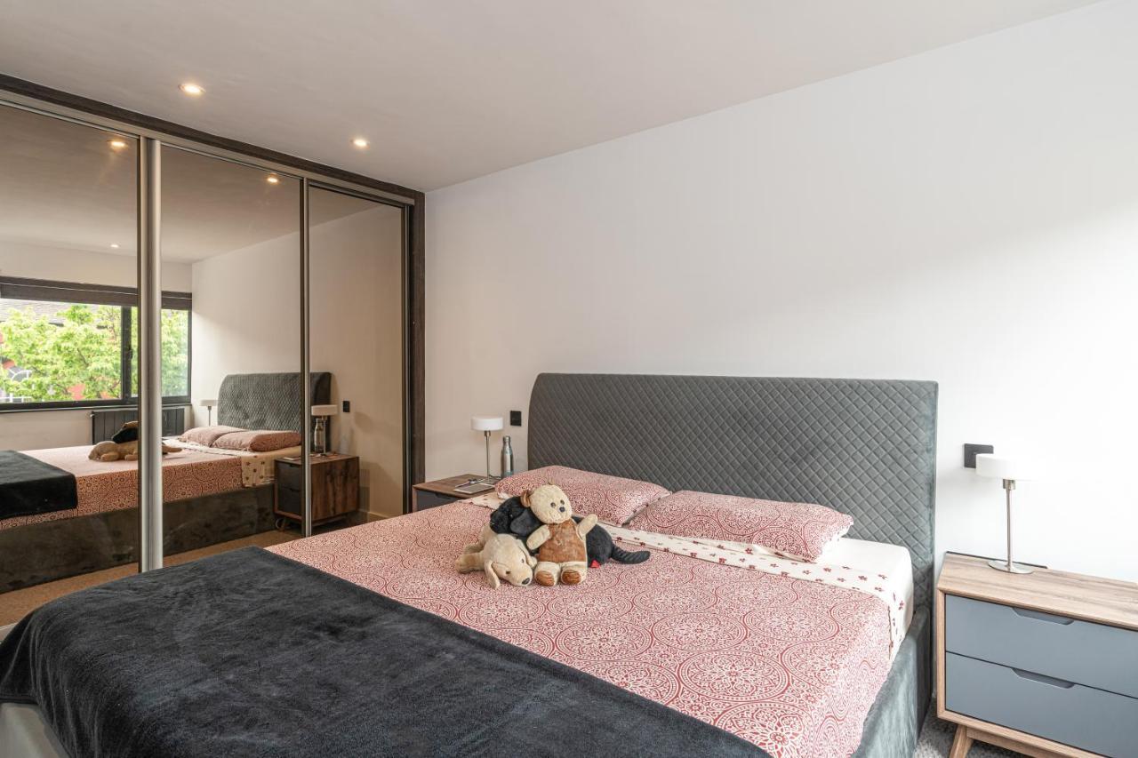 Altido Stunning 2 Bed House With Garden And Free Parking, Near Clapham Park Ferienhaus London