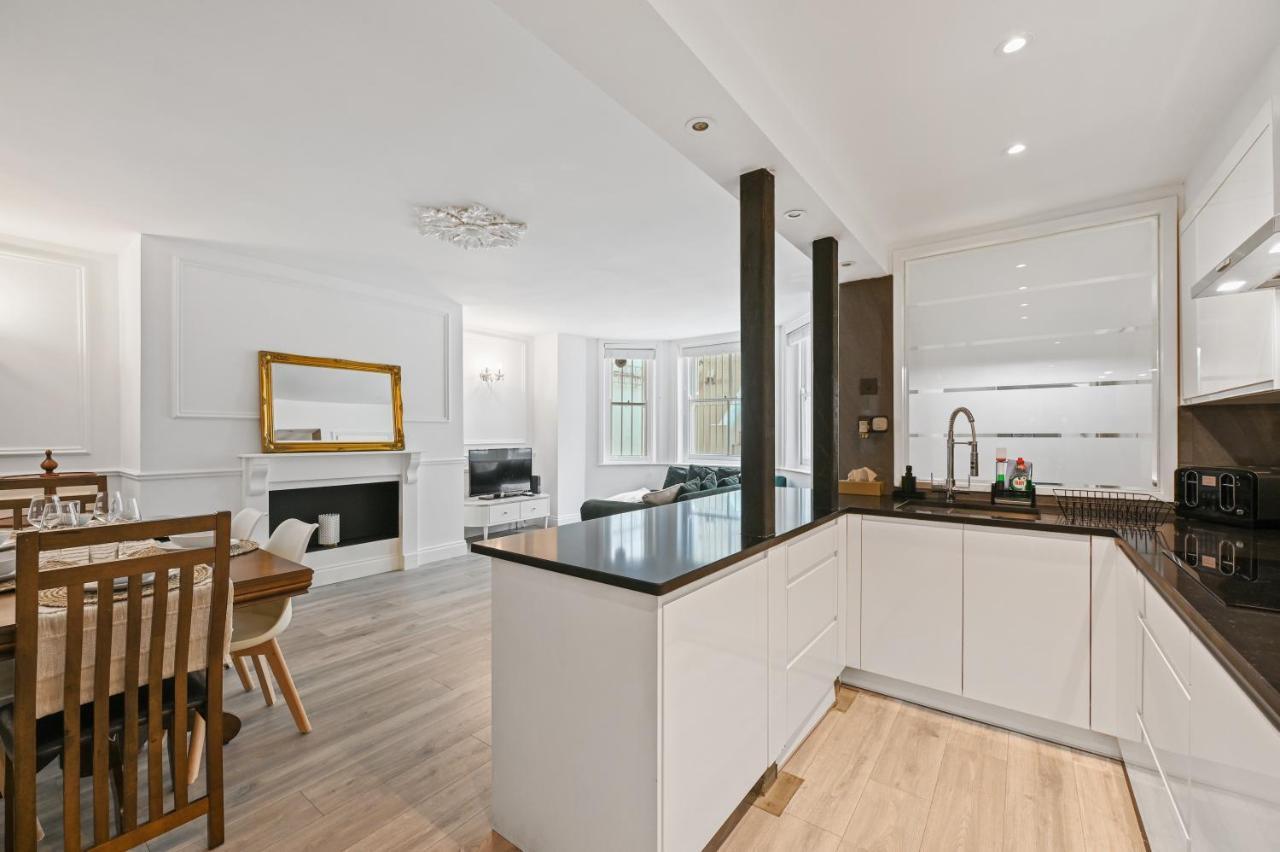 Appartement Stunning 3 Bed 2 Bathroom Basement Flat In Earls Court, *