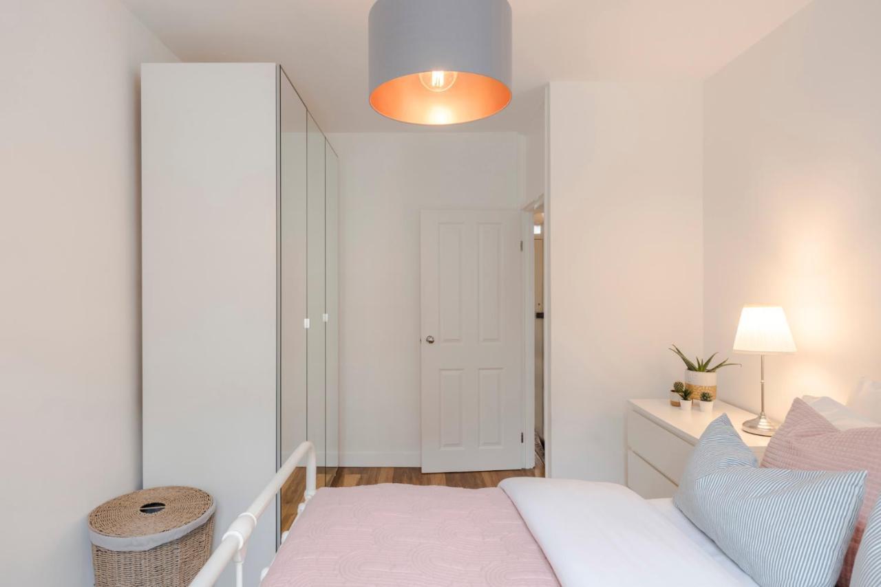 Euston One Bedroom *
