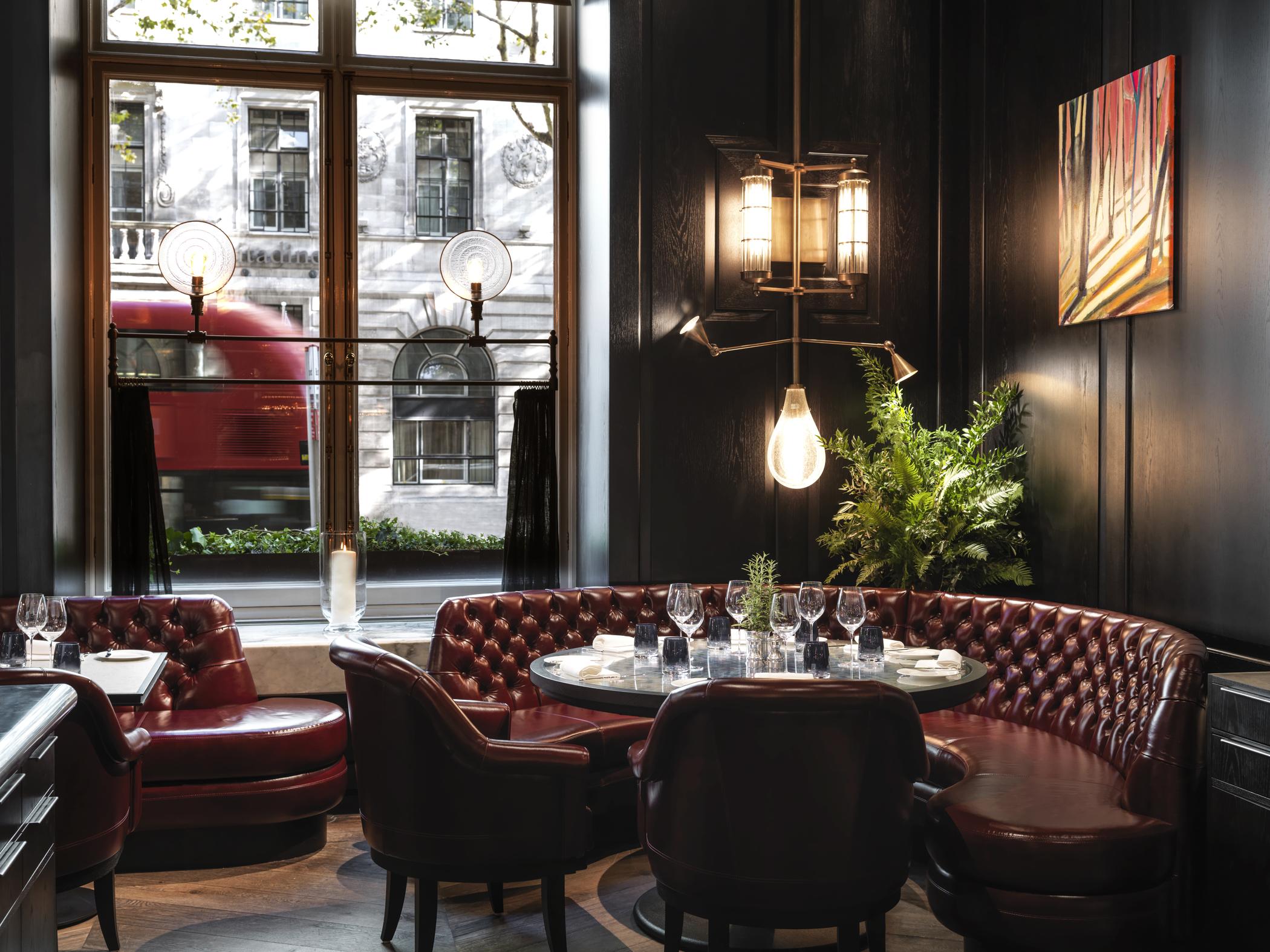 Corinthia Hotell