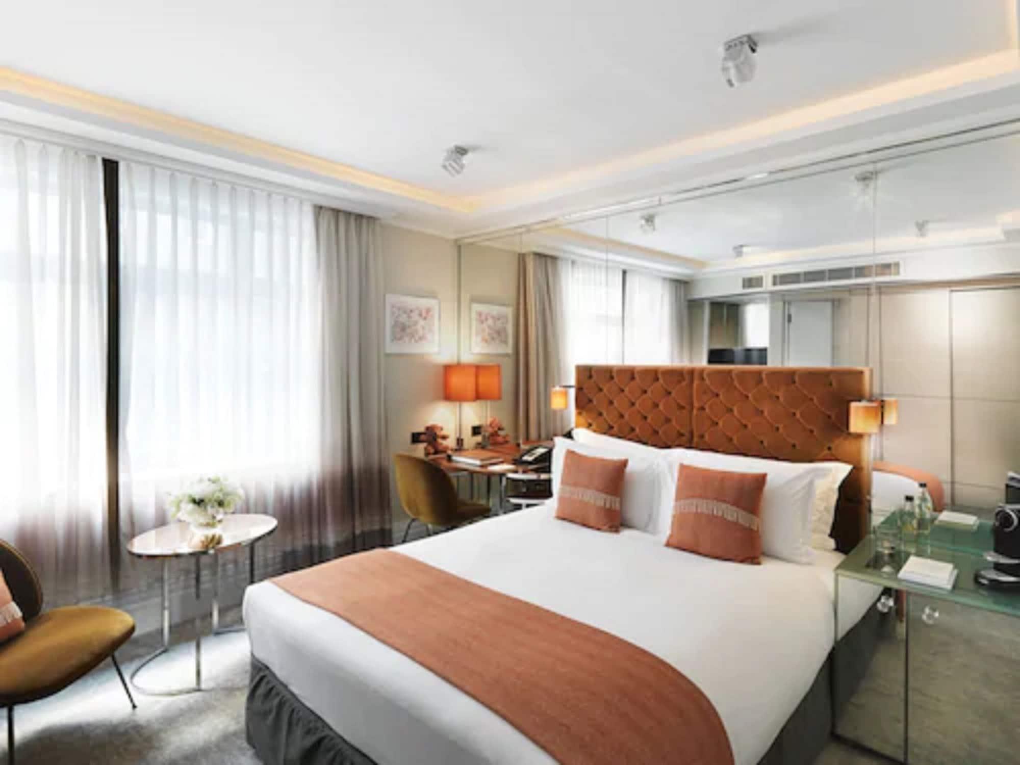 The Athenaeum & Residences Hotel 5*