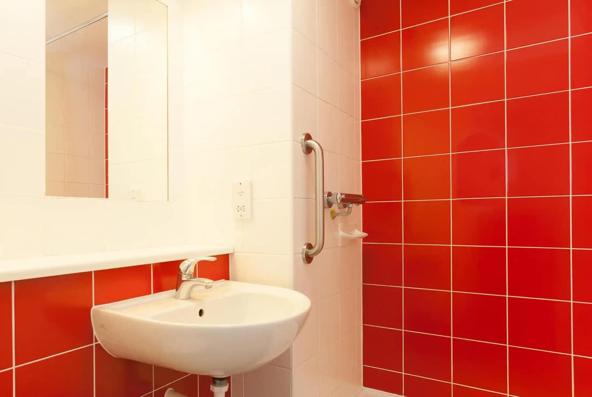 Travelodge Tower Bridge Hotel London