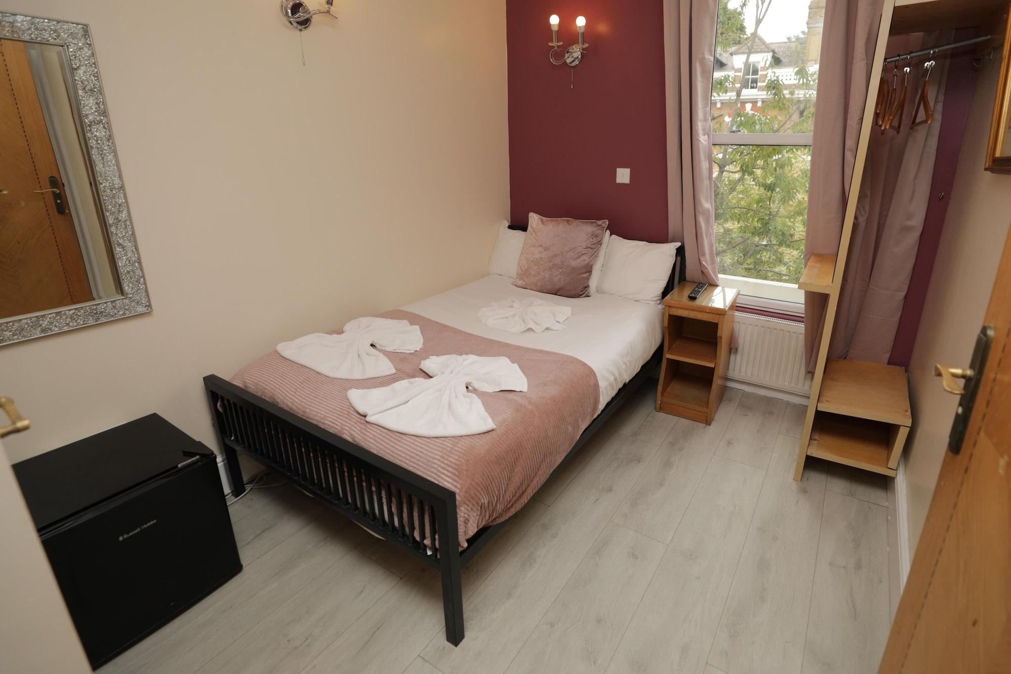 Hotell Holland 2*