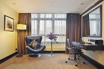 Montcalm Mayfair, Autograph Collection