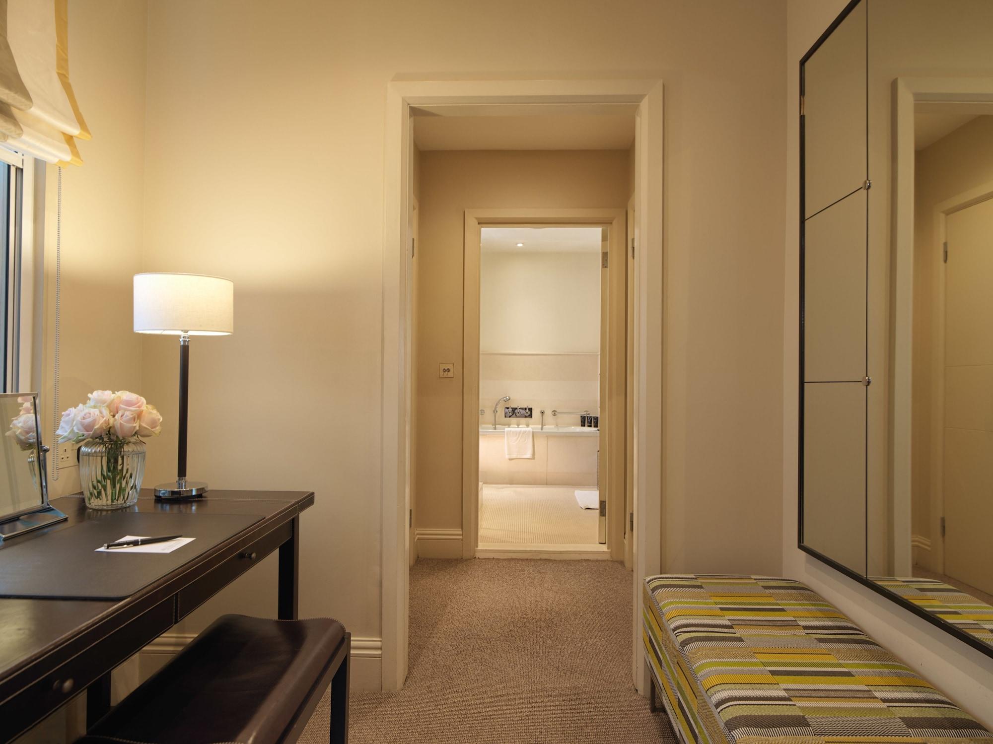 Brown's Hotel, A Rocco Hotell 5*